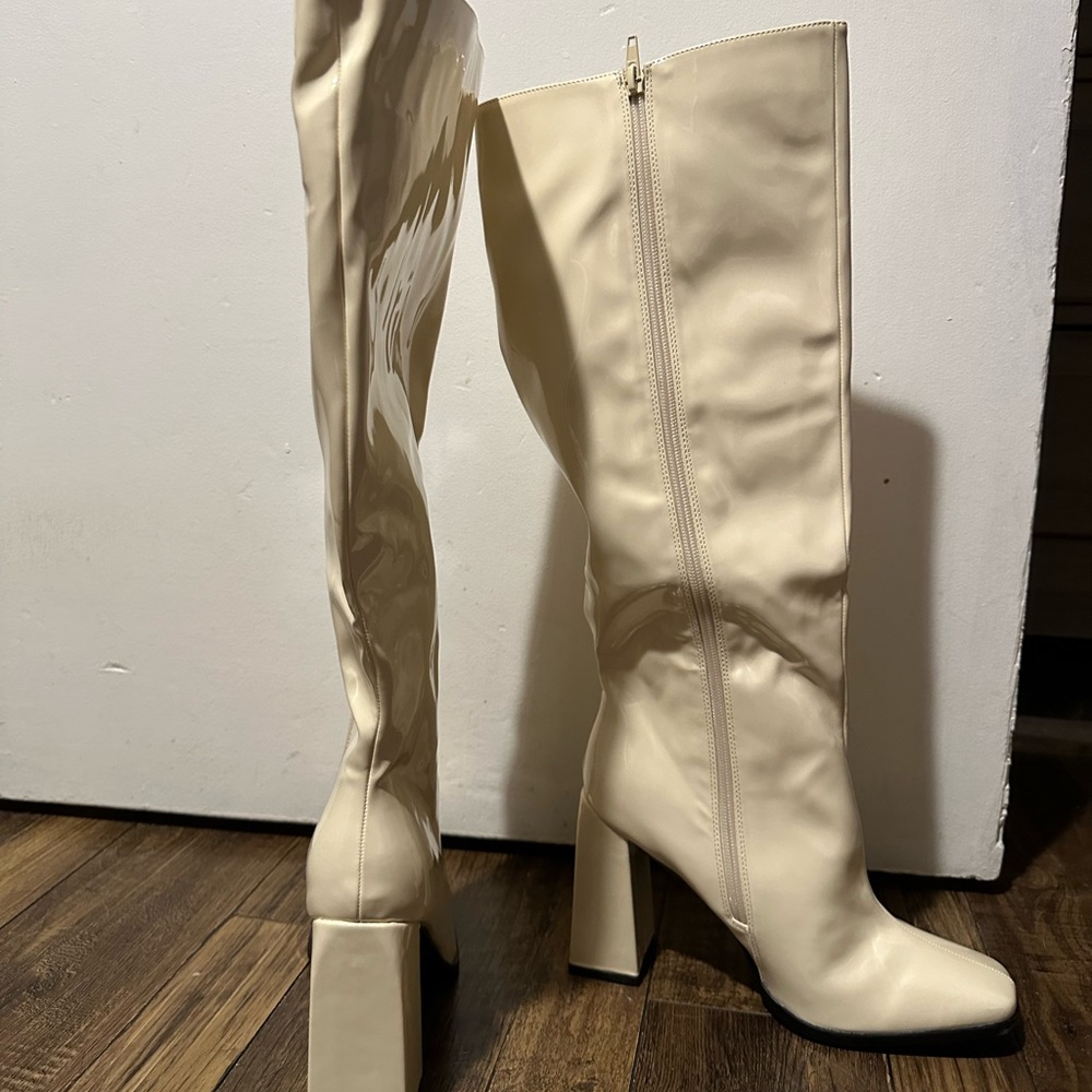 PrettyLittleThing- Heeled High Boots -NWT